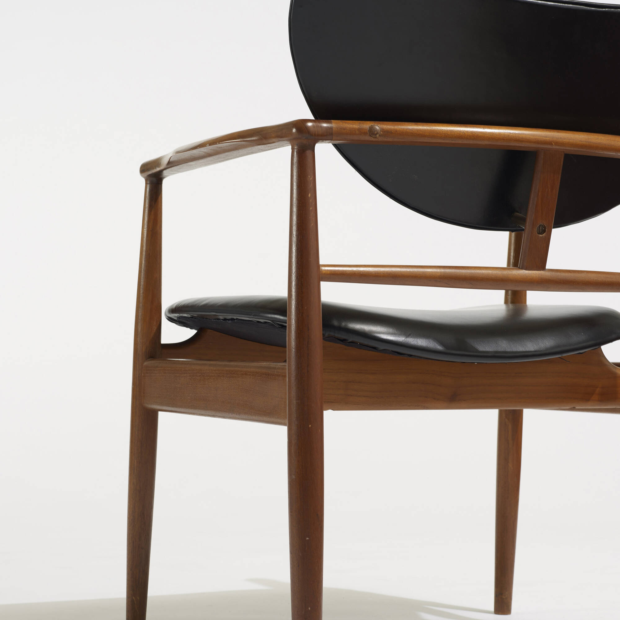 112: FINN JUHL, armchair, model NV-48 < Scandinavian Design, 8 May 2015 < Auctions | Wright: Auctions of Art and Design 112: FINN JUHL, armchair, model NV-48 < Scandinavian Design, 8 May 2015 < Auctions | Wright: Auctions of Art and Design
