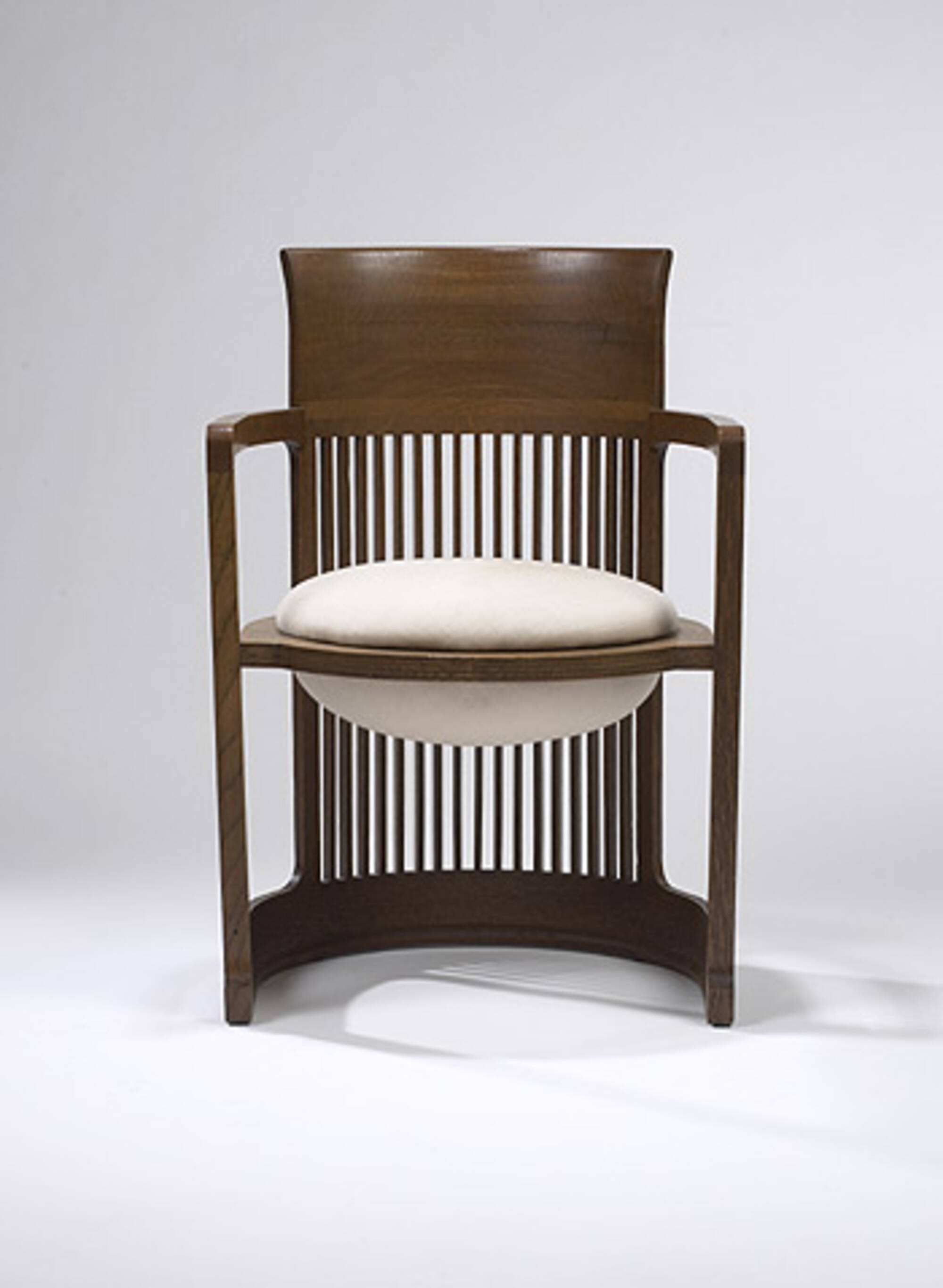 269: Frank Lloyd Wright / Barrel chair for the Herbert F. Johnson, Jr. resi...