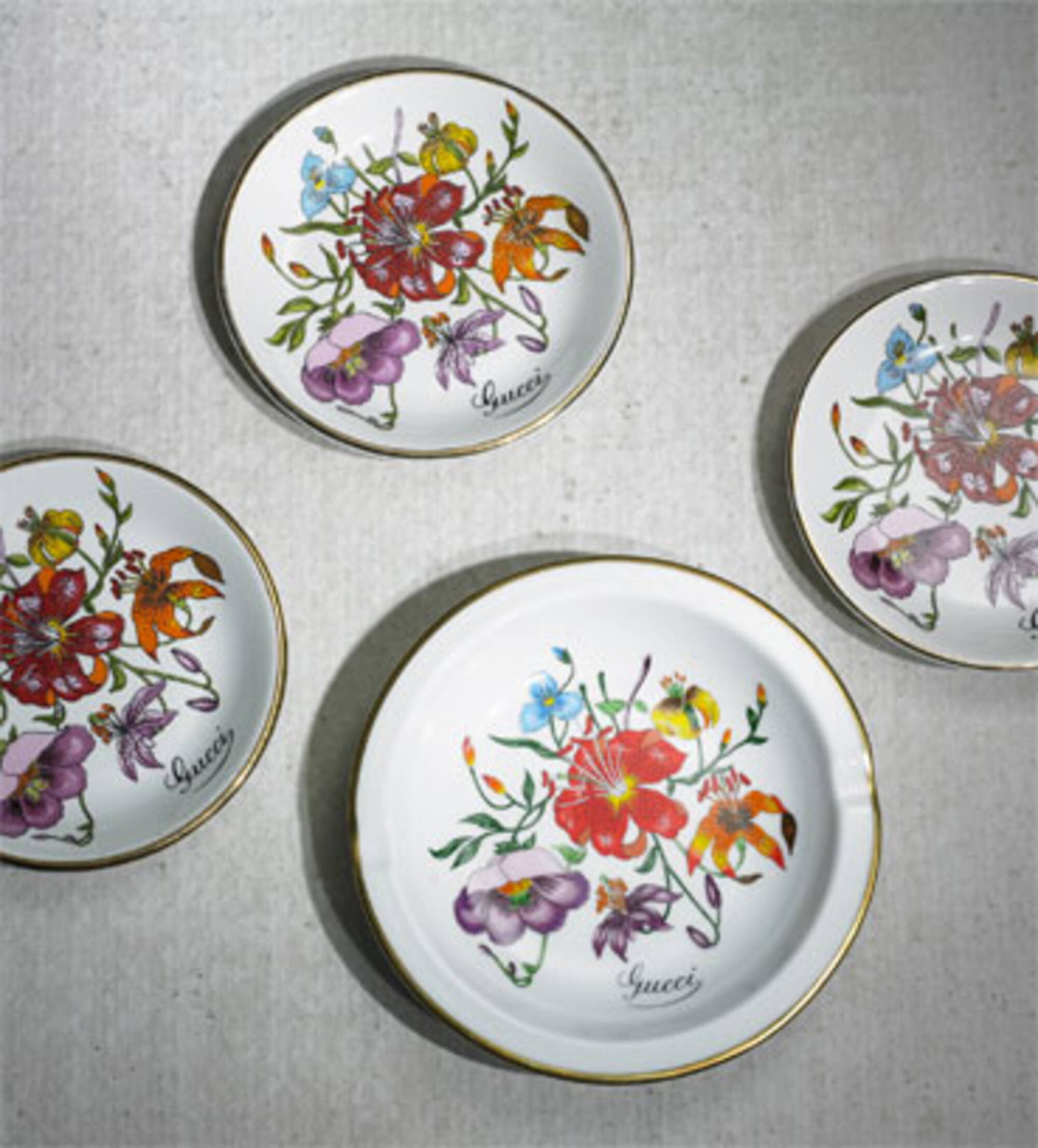 517: GUCCI, plates, set of three < Mass Modern, 21 June 2008 < Auctions |  Wright: Auctions of Art and Design