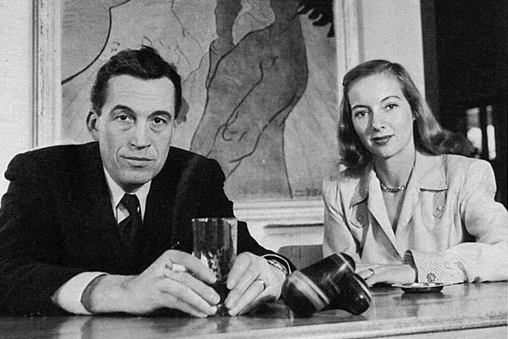 John Huston and Evelyn Keyes with Magatama John Huston and Evelyn Keyes with Magatama